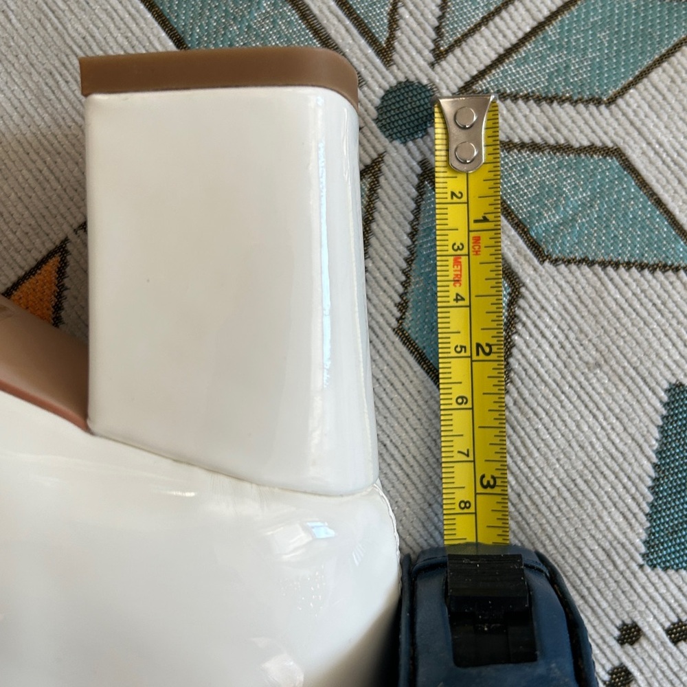 Mucccute White Thigh High Boots with Zipper - Picture 8 of 8